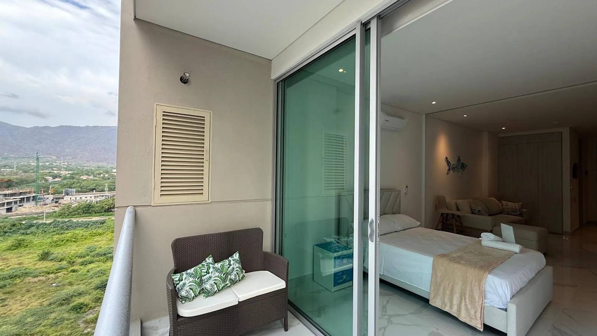 Edificio Suei Loft - Bello Horizonte Santa Marta  Apartment