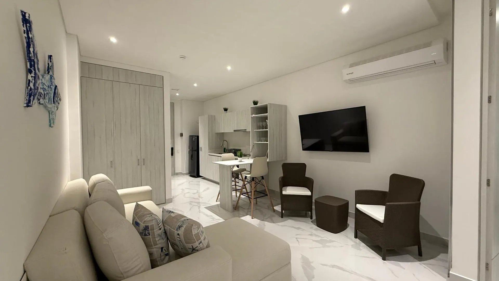 Edificio Suei Loft - Bello Horizonte Santa Marta  Apartment